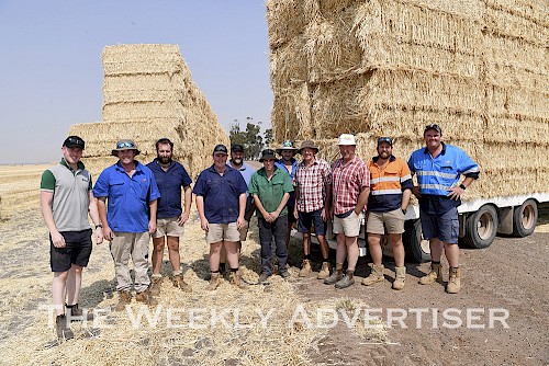 Green Lake farmers are donating hay and straw to the Burrumbuttock Hay Runners for drought and fire relief.