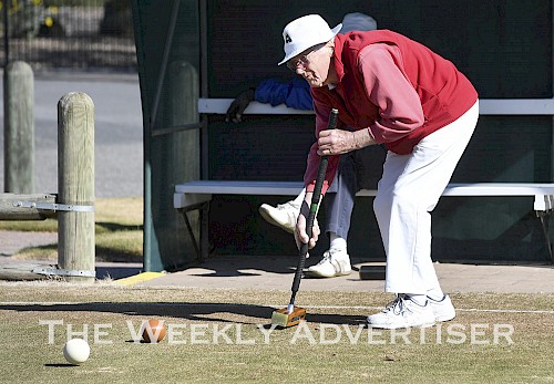 Kevin Geyer, Kalimna Park, playing in Kalimna Park Croquet Club's tournament.